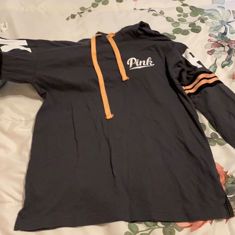 VS Pink hooded tshirt size XS